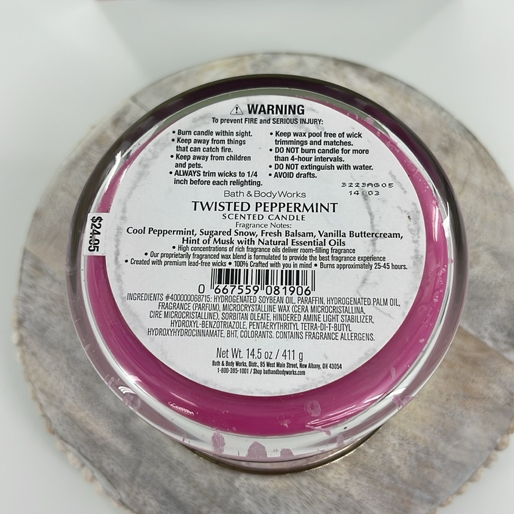 Twisted Peppermint - Bath & Body Works - 3 Wick - Picture 3 of 3